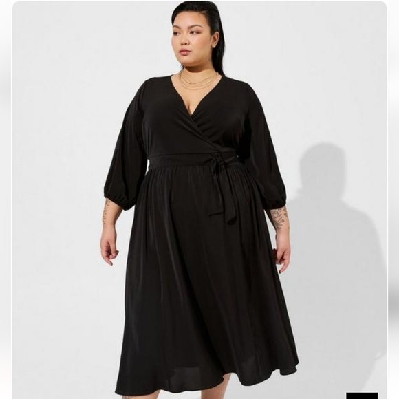 torrid Dresses & Skirts - Torrid Tea Length Studio Crepe de Chine Surplice Dress Size 2X Black